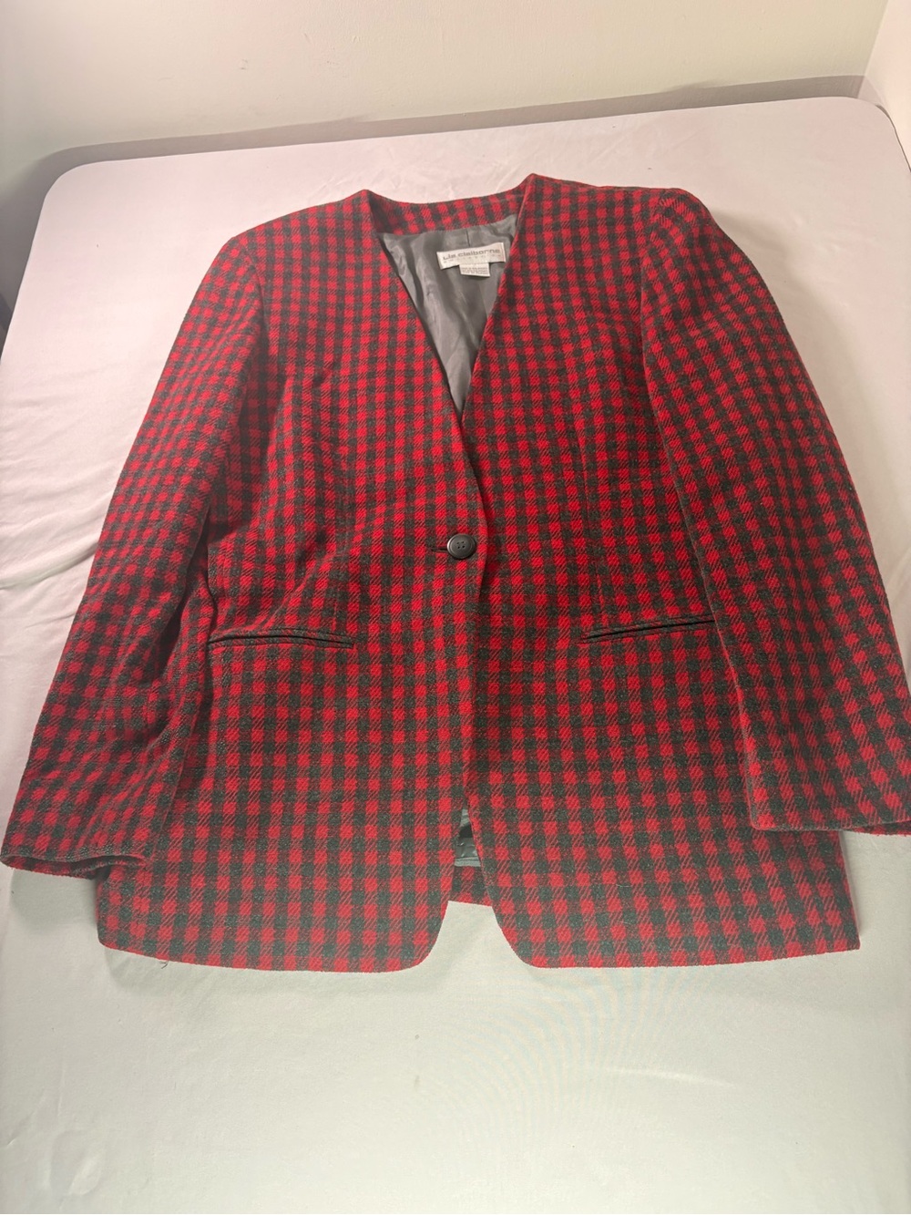 Classic Women's Red & Black Houndstooth Blazer